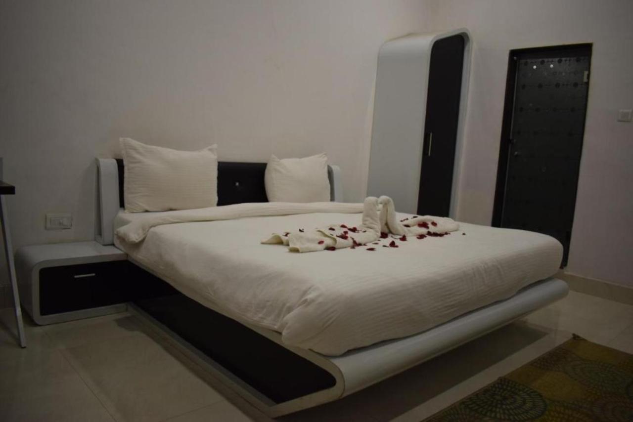 Hotel The Hills, Ambikapur Exterior photo